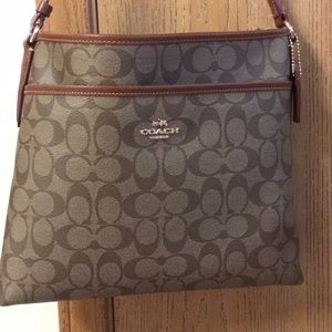 Crossbody coach bag